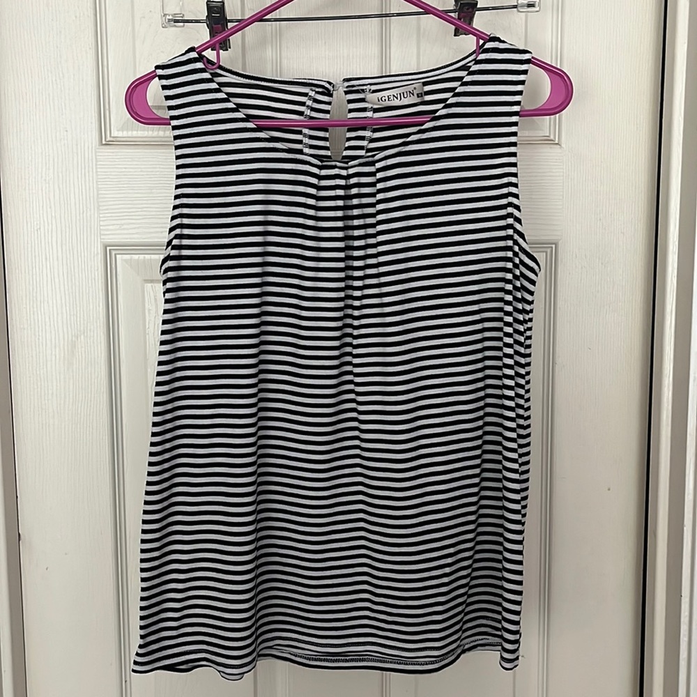 Black and white stripe Sleeveless Tank. Size medium